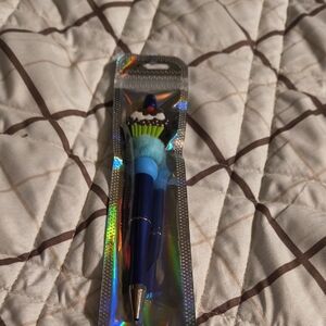 Blue Makeup Brush with Clown Design